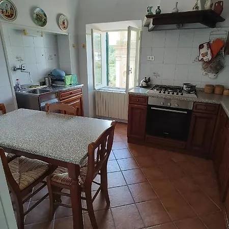 Casa de Férias Traversa Du Furnu Imperia